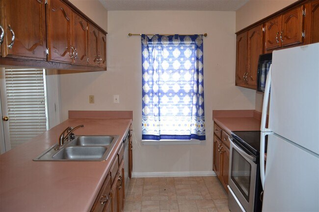 Building Photo - 8051 German Creek Dr