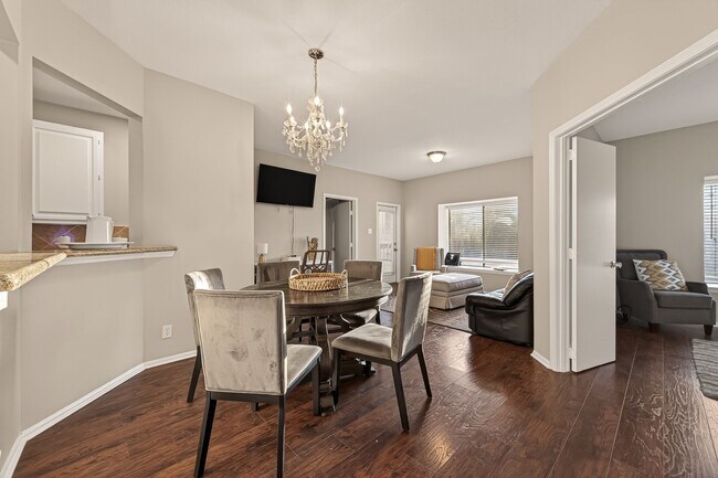 Building Photo - 2211 S Braeswood Blvd