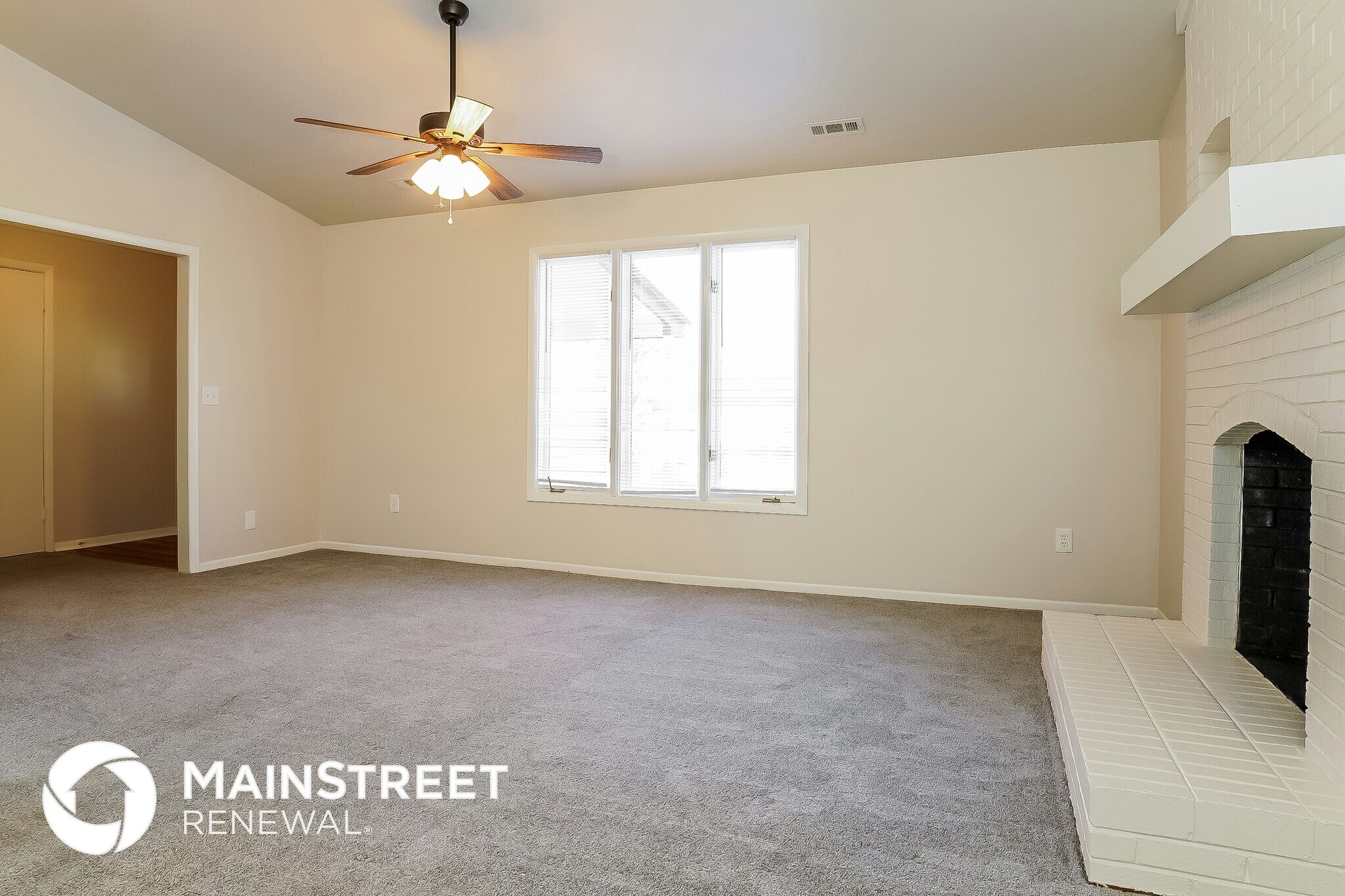 Building Photo - 765 Sagebrush Trail