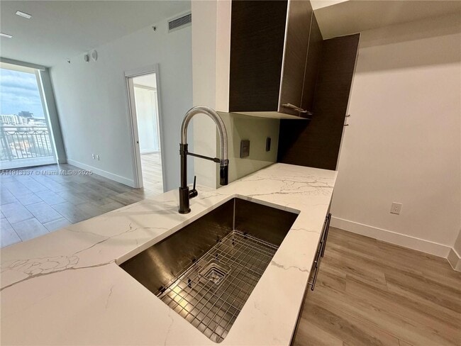 Building Photo - 550 Okeechobee Blvd