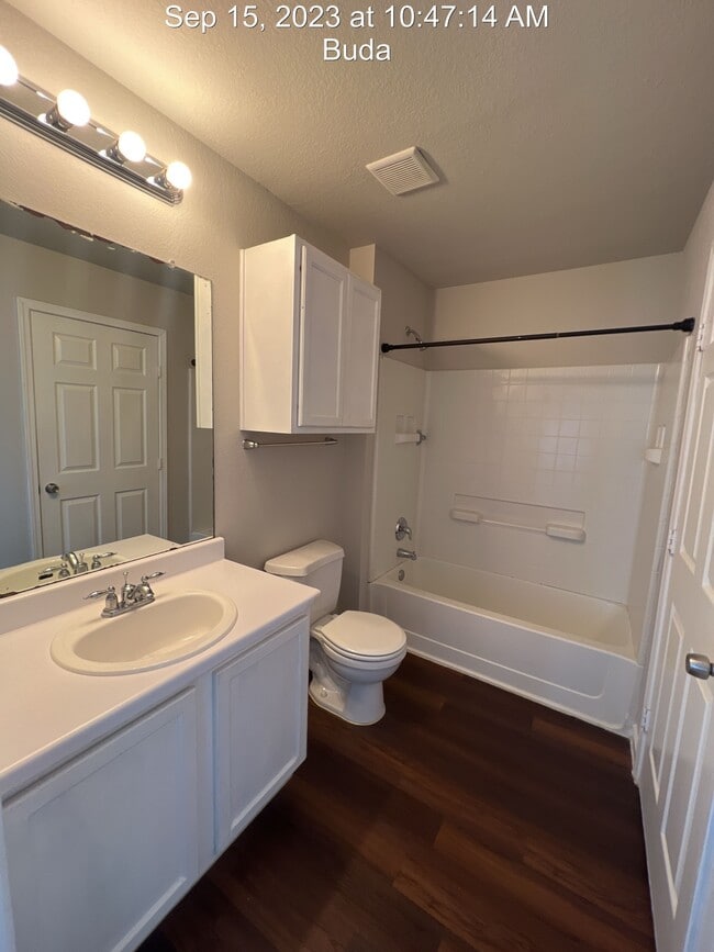 Building Photo - 176 Pebble Creek Ln