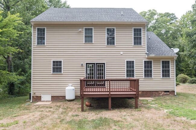 Building Photo - 3303 Ceres Rd