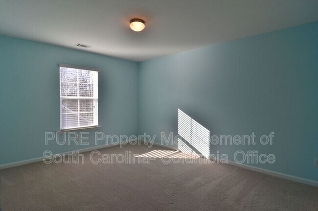 Building Photo - 242 Hawkins Creek Rd