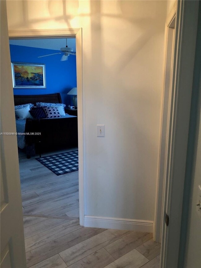 Building Photo - 5800 Coach House Cir