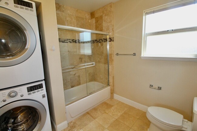 Primary Photo - Two story unit w/ spiral staircase blocks ...