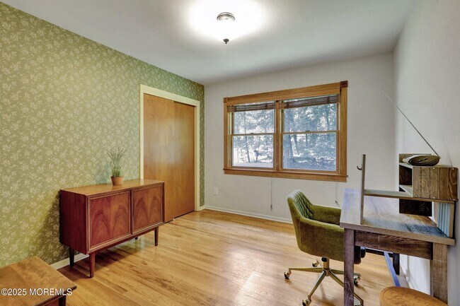 Building Photo - 3 Galewood Dr