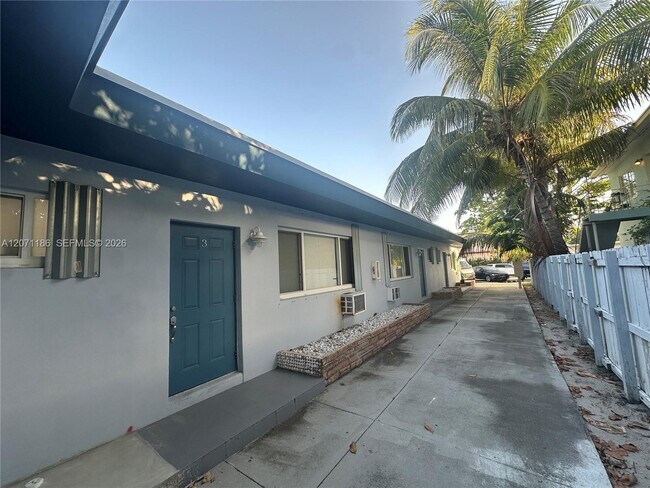 Building Photo - 836 81st St