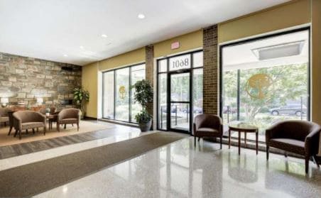 Lobby - 8601 Manchester Rd