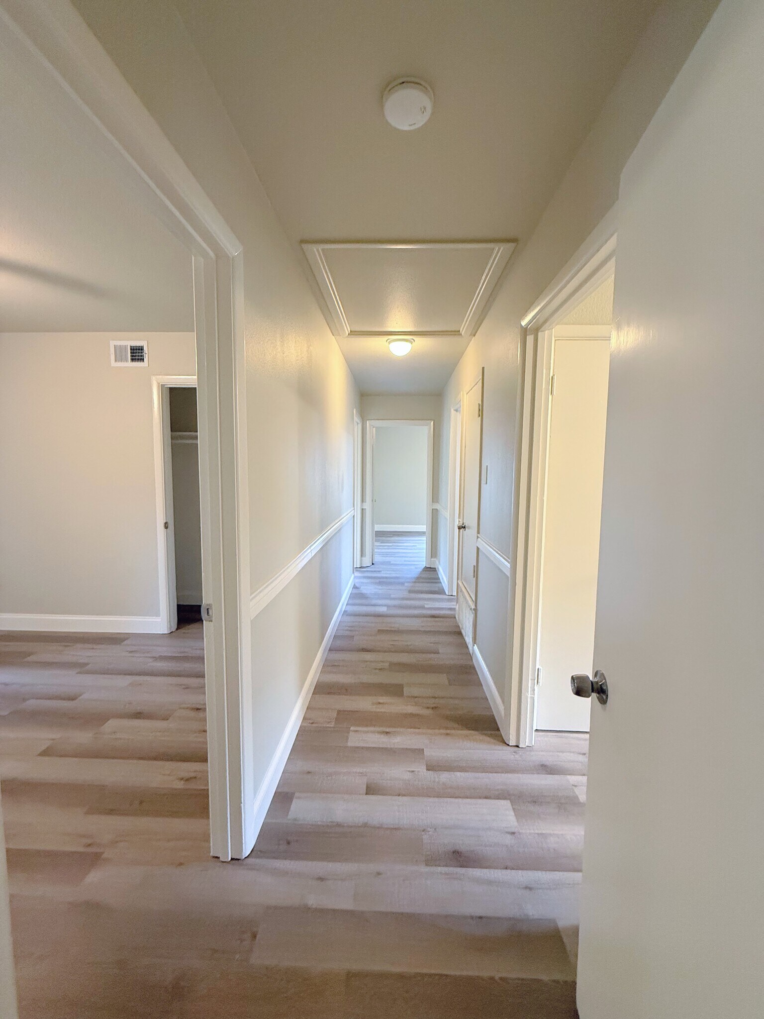 Building Photo - 1318 N Binkley St