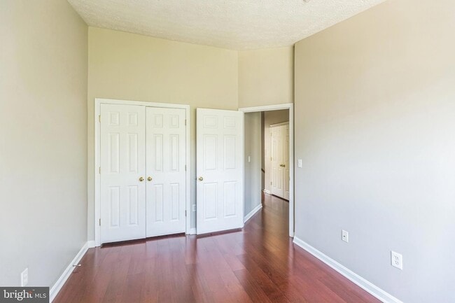 Building Photo - 4226 Lavender Ln