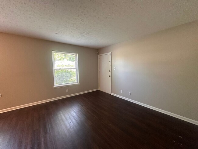 Building Photo - 4216 Billtown Rd