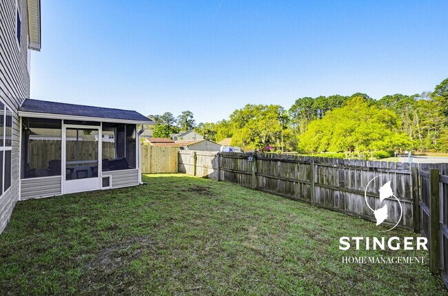 Building Photo - 100 Patriot Ct