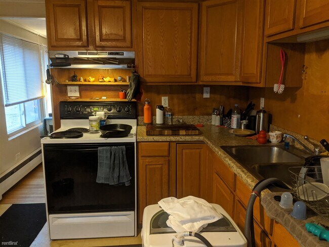 Building Photo - 2007 Stearns Ave