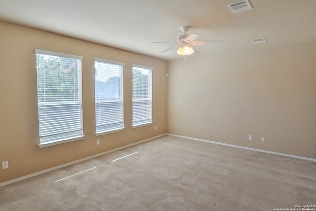 Building Photo - 830 Campion Red