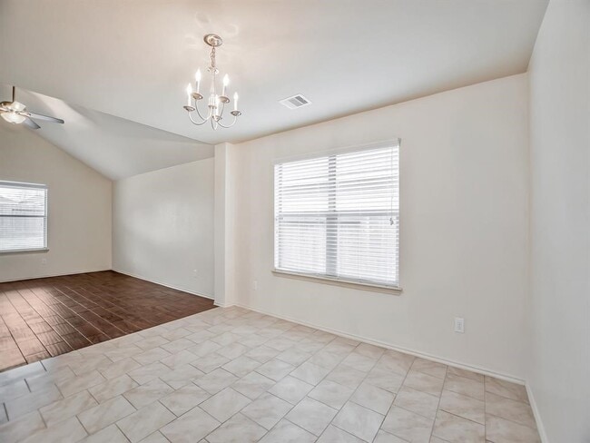 Building Photo - 7238 Basque Country Dr
