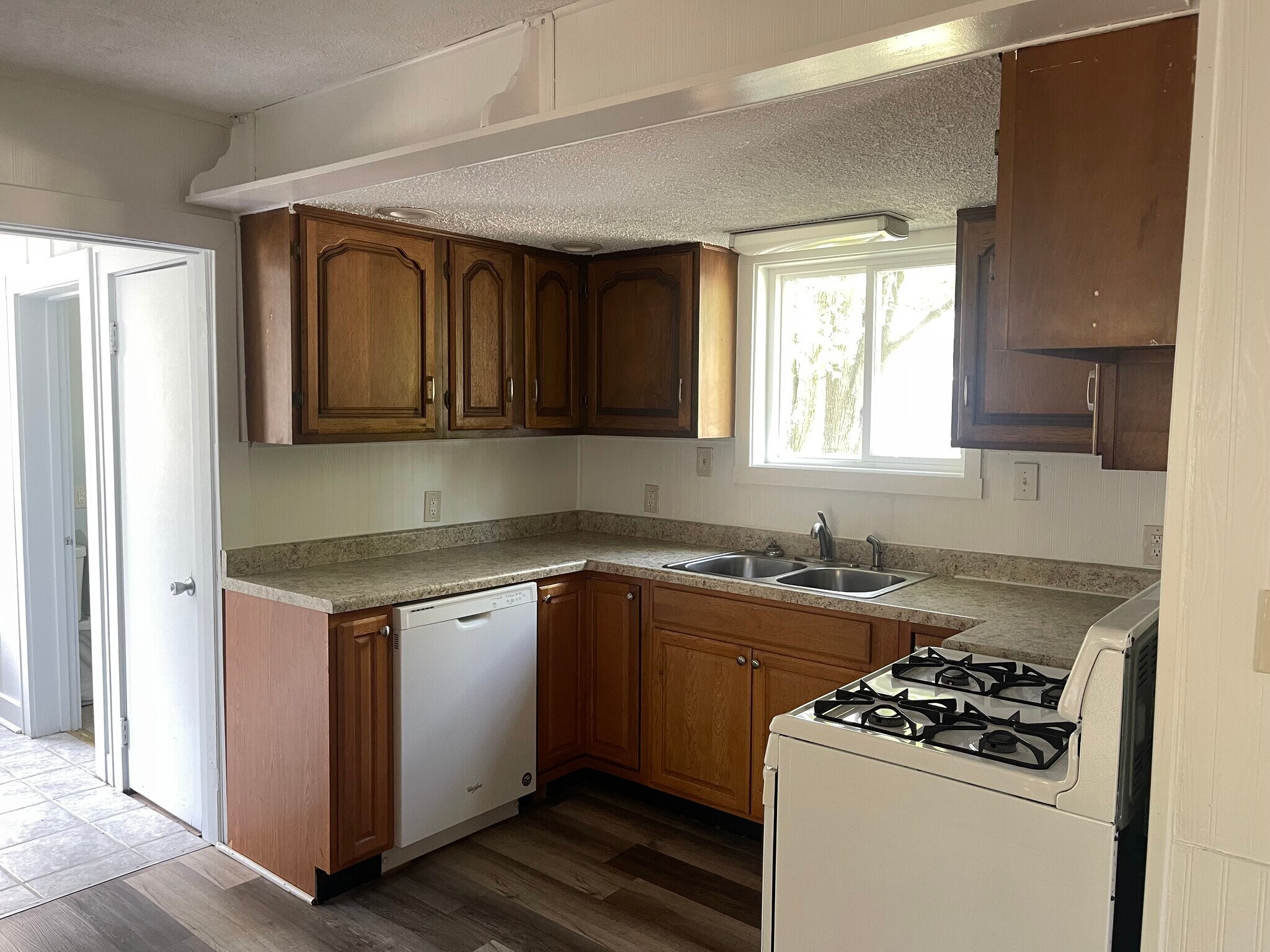 Kitchen - 104 Harrison Blvd