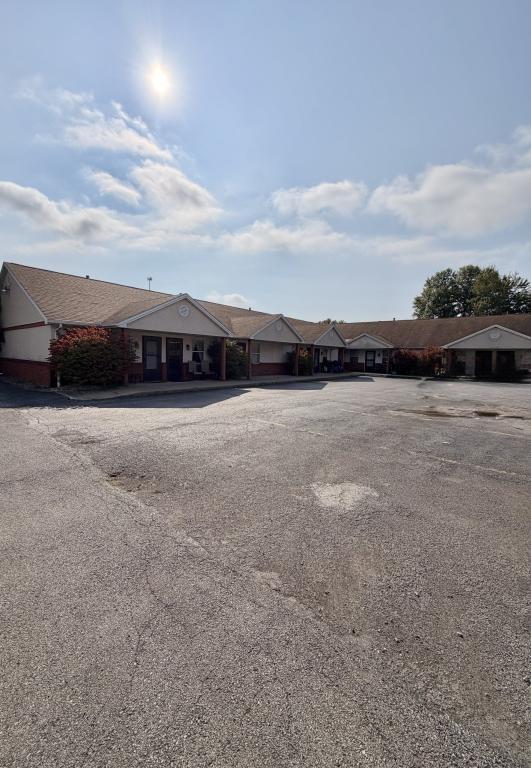 Building Photo - 1819 Gracewoods Dr