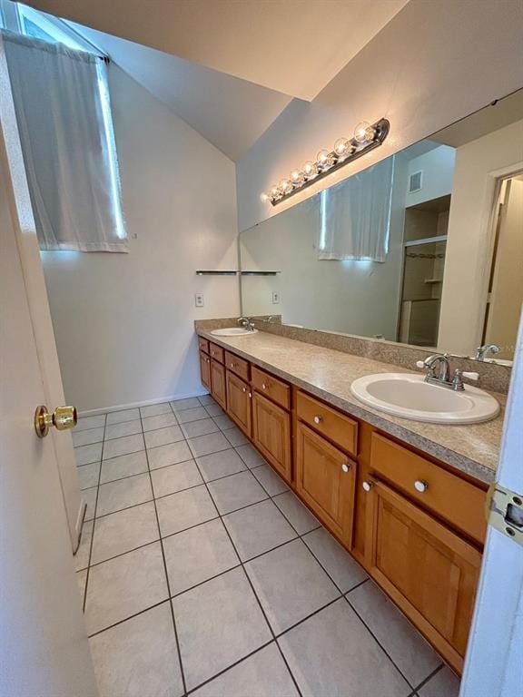 Building Photo - 2211 Fairmont Cir