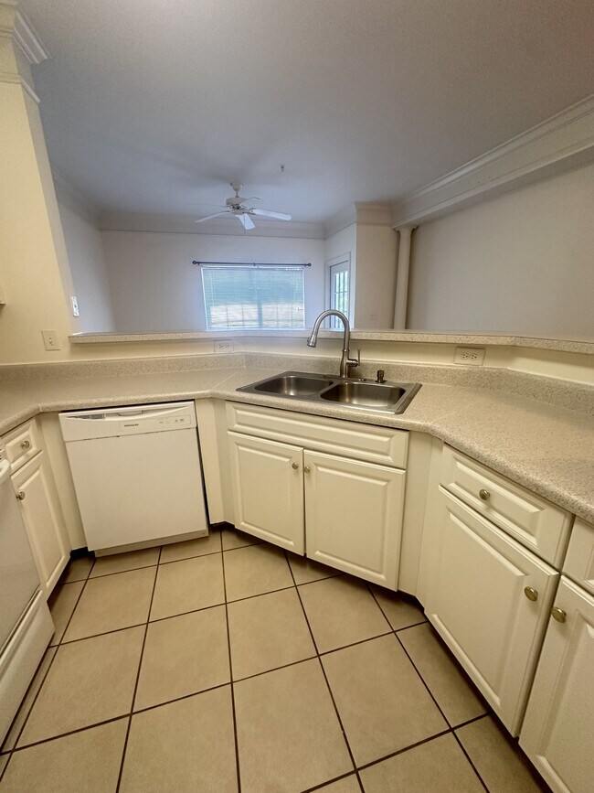 Building Photo - 2026 Whitemarsh Way