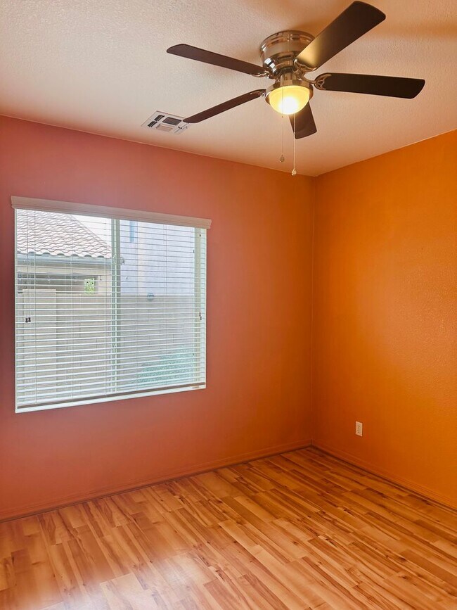 Building Photo - Rancho Sahuarita Home - Lovely 2 Bedroom Plus Den -AVAILABLE JAN 3rd!