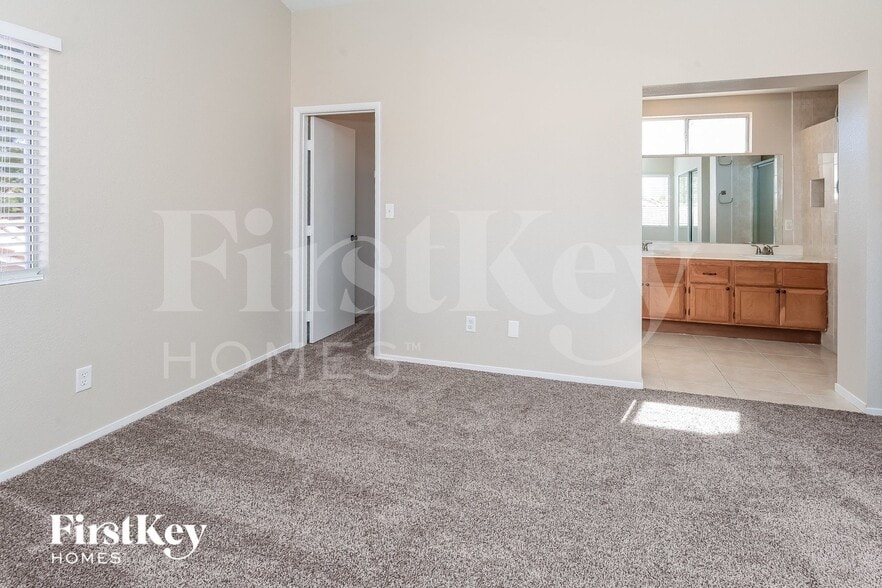 Building Photo - 1416 Grey Knoll Cir