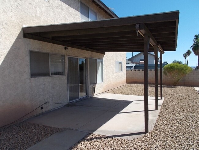 Building Photo - Spacious 4-Bedroom, 3-Bathroom Home with Open Floor Plan & Large Backyard – Prime Location!