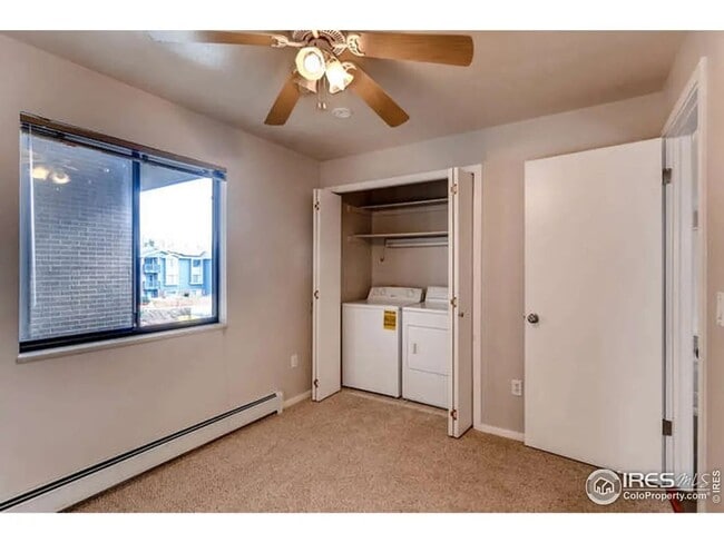 Building Photo - Furnished or Unfurnished Updated 2 Bed 2 B...