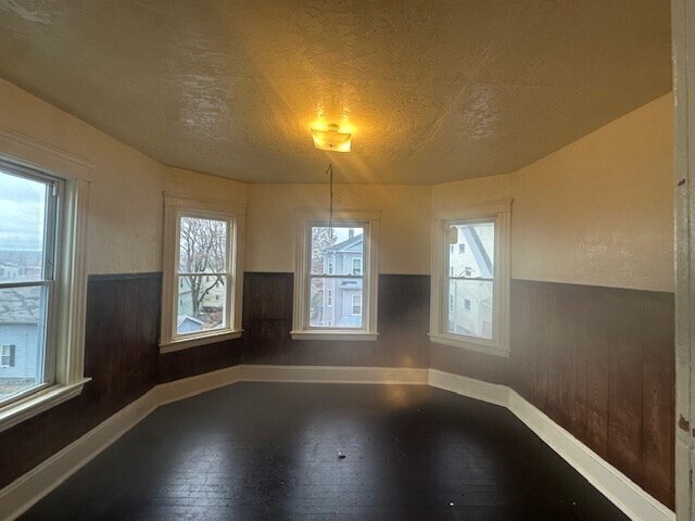 Primary Photo - 42 E Worcester St