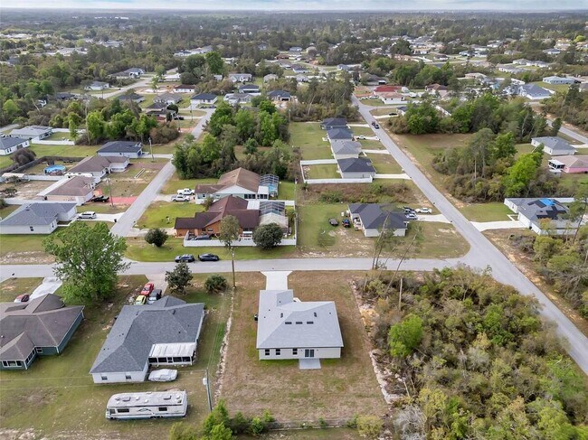 Building Photo - 2211 SW 153rd Pl Rd