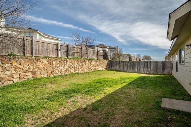 Building Photo - 2117 Laughlin Rd