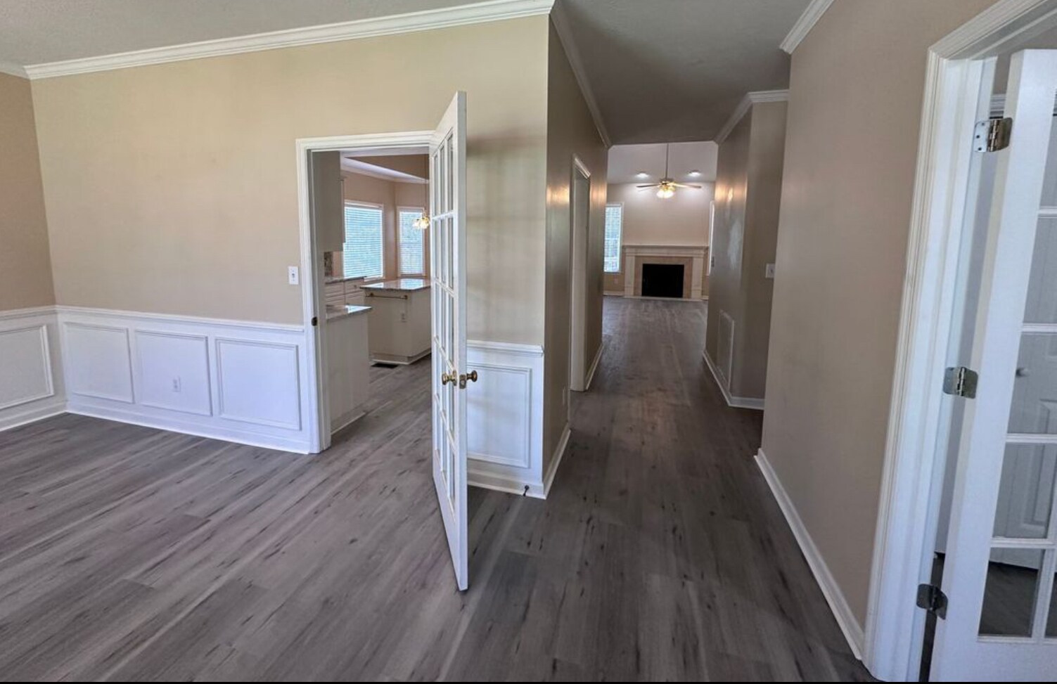 Building Photo - 297 High Chaparral Dr