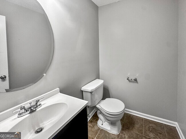 Building Photo - 2053 Reflective Waters Rd