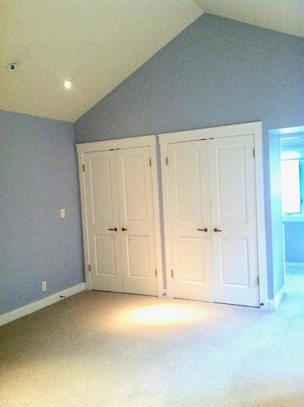 Building Photo - 567 Riviera Cir