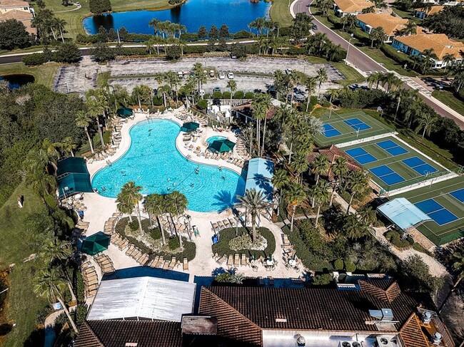 Building Photo - 1014 Radison Lake Ct