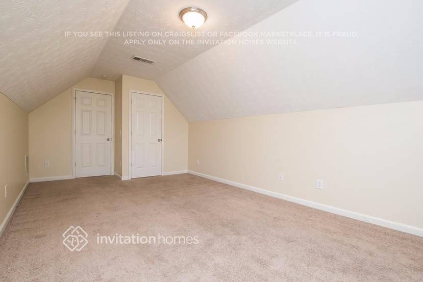 Building Photo - 2678 Buena Vista Cir