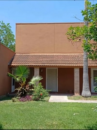 Building Photo - 305 Bolivar Ave
