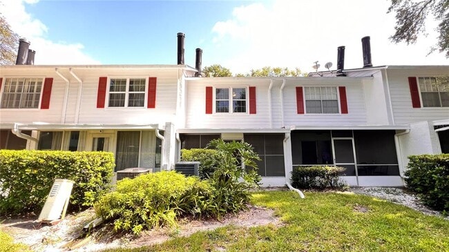 Building Photo - 5167 Lazy Oaks Dr