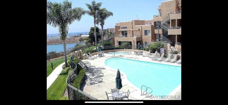 Building Photo - 817 Kalpati Cir