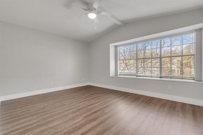 Building Photo - 10615 N Platt River Dr