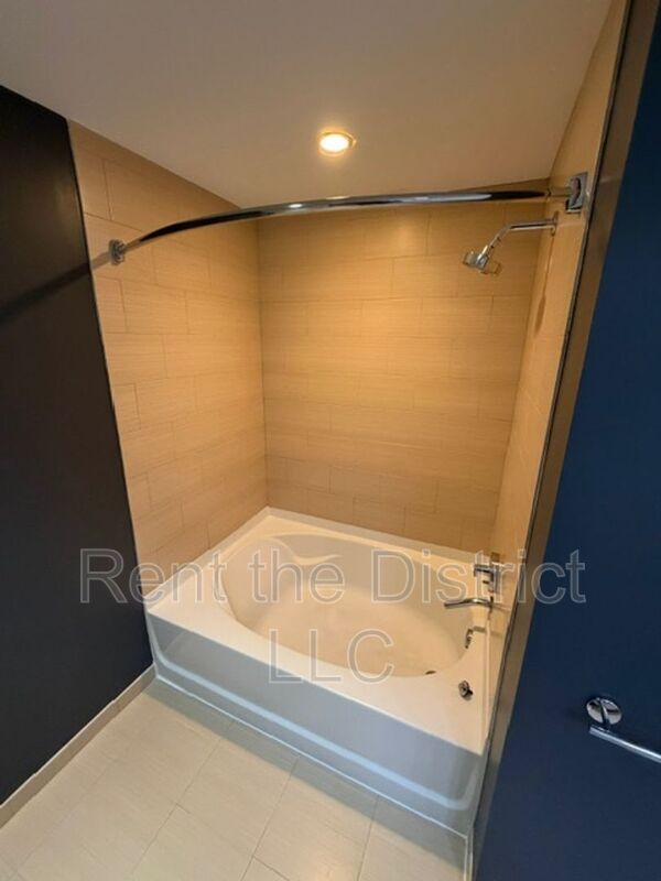 Building Photo - 1010 Massachusetts Ave NW