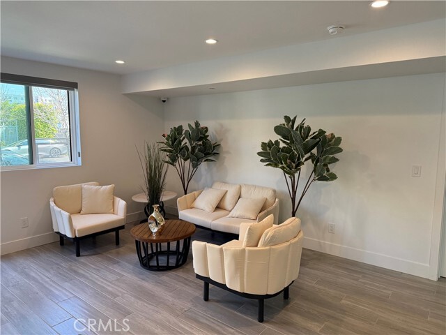 Building Photo - 5652 La Mirada Ave