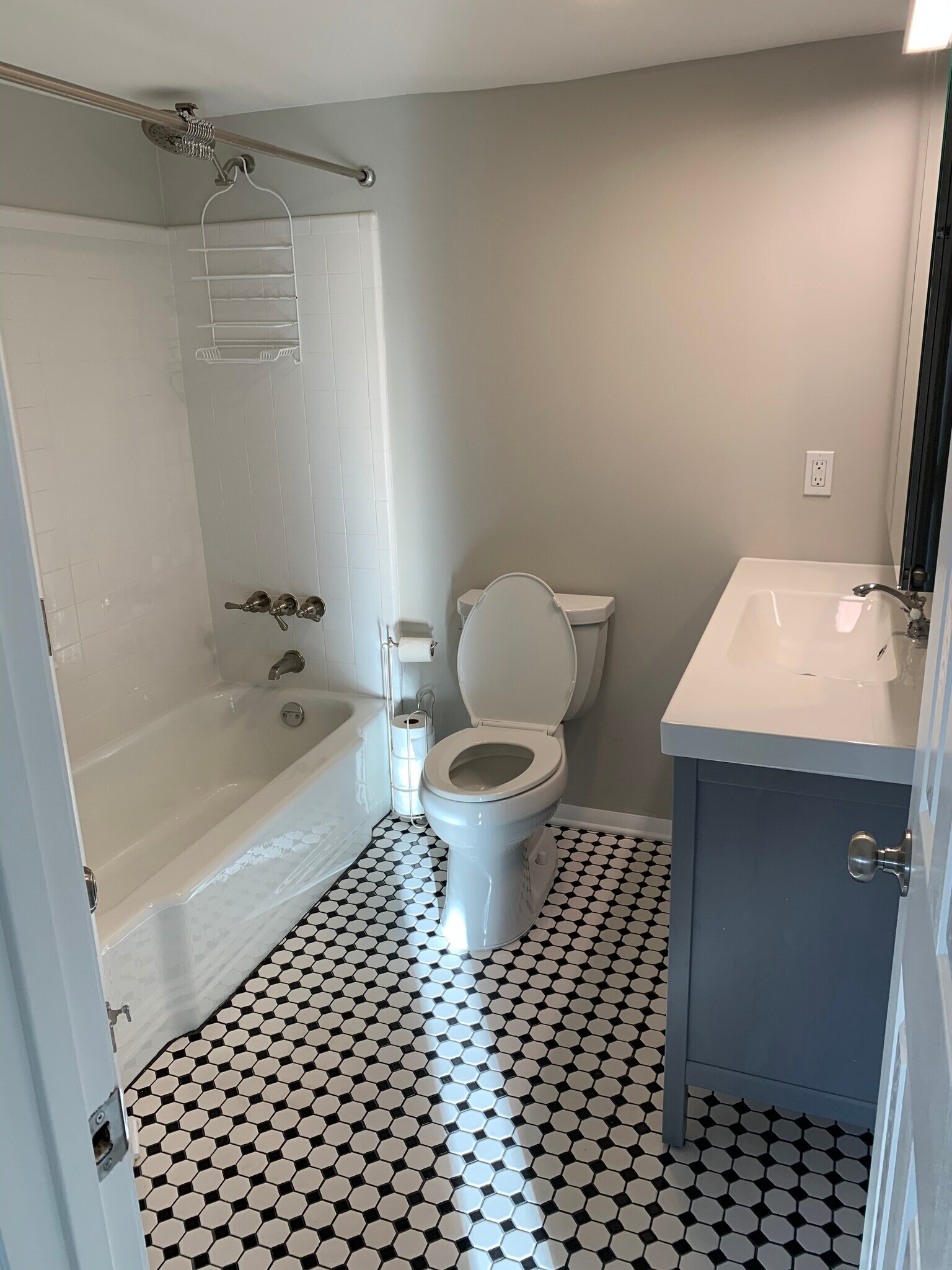 Building Photo - 2030 F St NW