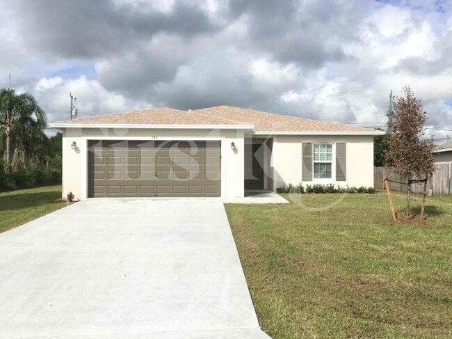 Building Photo - 146 SW Milburn Cir