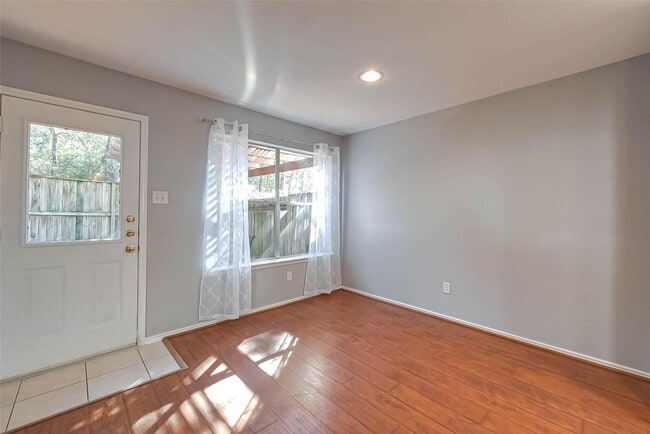 Building Photo - 78 Marble Rock Pl