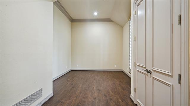 Building Photo - 104 Stonehaven Ct
