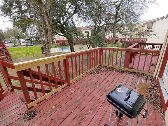 Building Photo - 1333 Warrior Way
