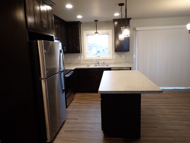 Building Photo - 1796-1798 Garroman Dr