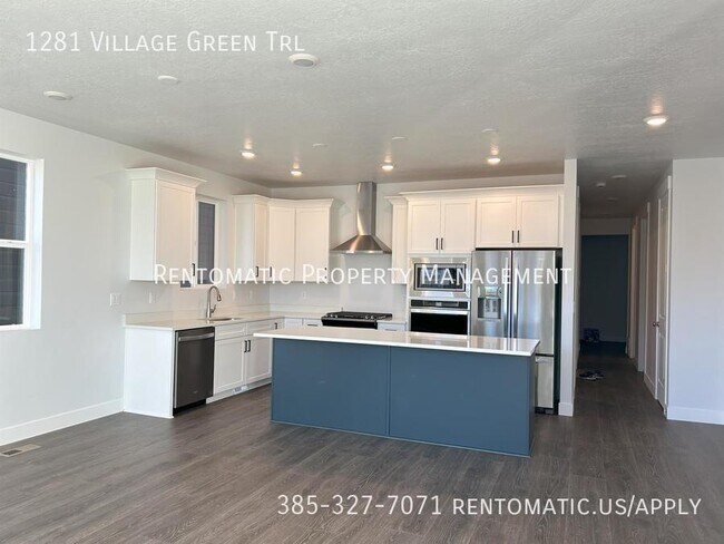 Building Photo - 1281 Vlg Grn Trl