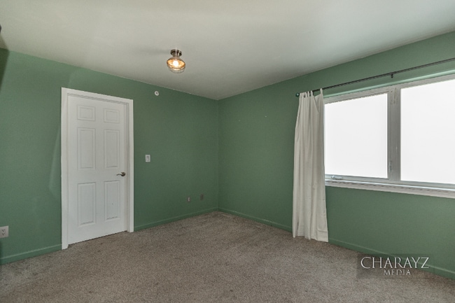 Building Photo - 2665 Bald Eagle Ct