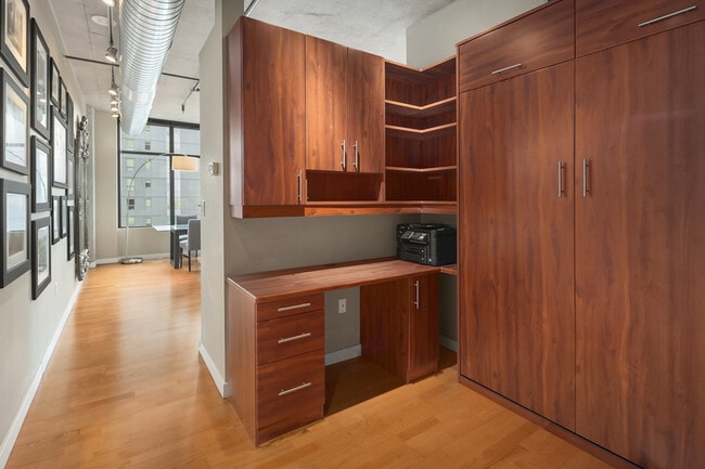 Building Photo - 2720 3rd Ave